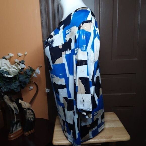 Maggie Barnes Abstract Elegant Top Blouse Plus size 3X - Picture 4 of 12